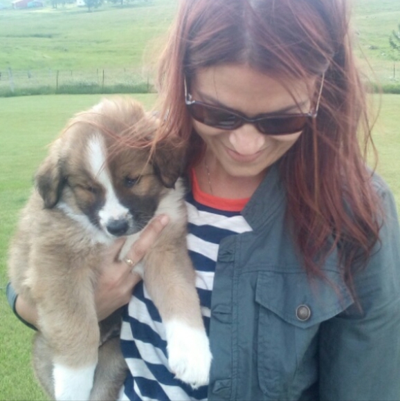 Meet your Posher, Cherry - Picture 1 of 2